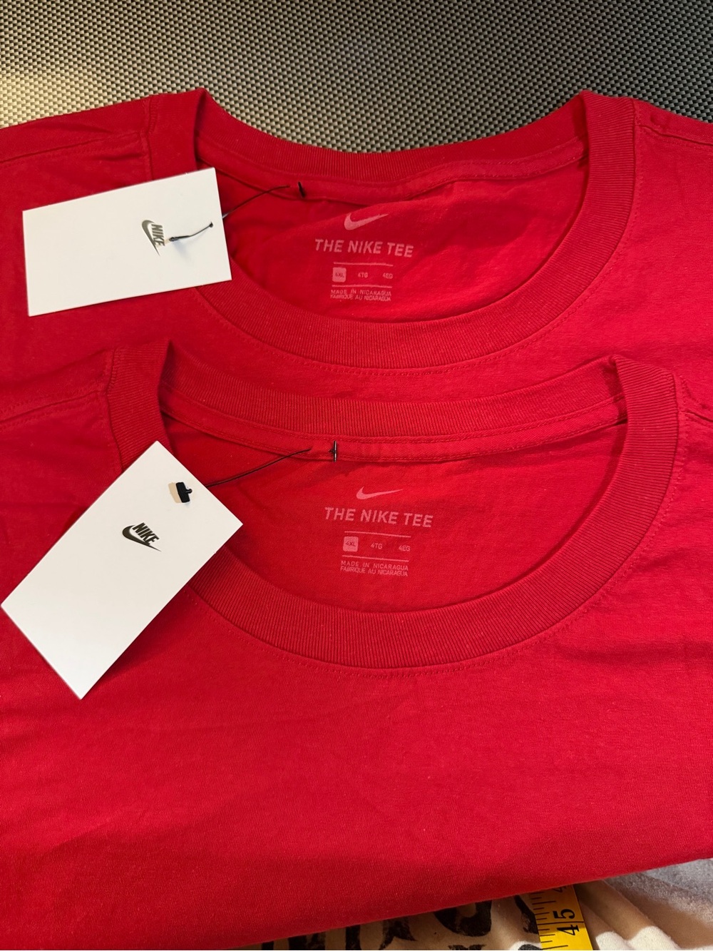 NWT Nike Men’s Red The Nike Tee - Classic Crew Neck in size 4XL